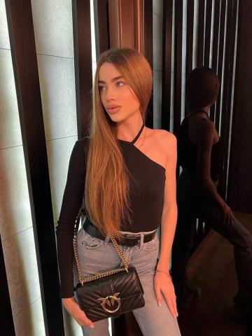 Лариса фото 2